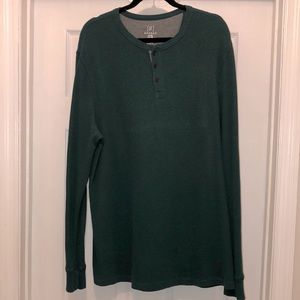 Men’s long sleeve shirt